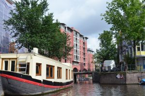 tempat wisata di belanda - kanal amsterdam