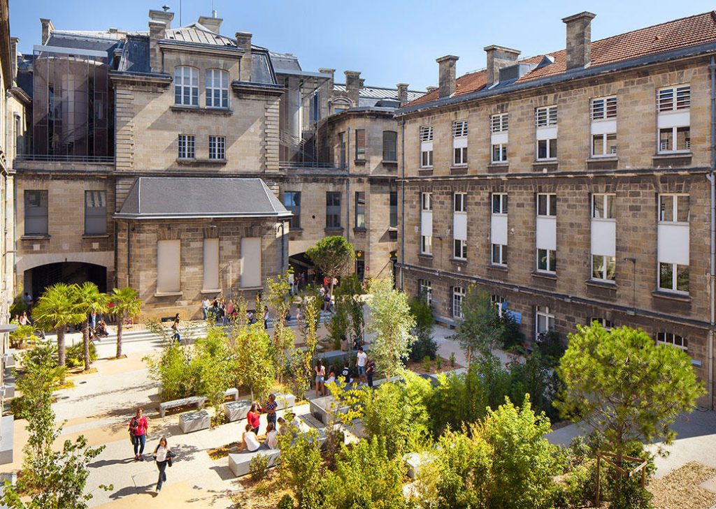 Université de Bordeaux - Universitas Terbaik di Perancis